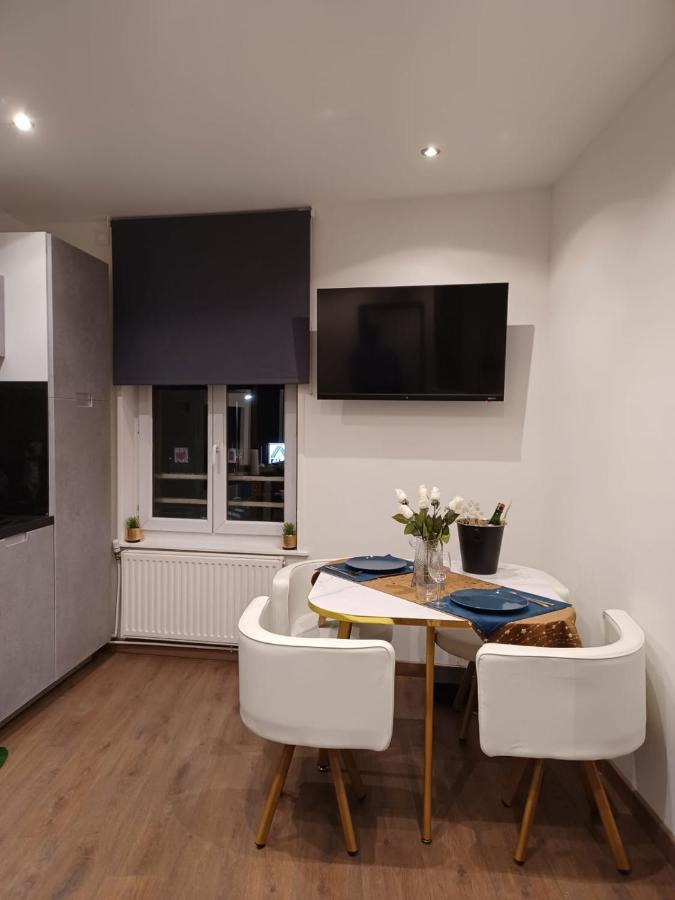 Le Petit Dubai Apartment Douai Exterior photo